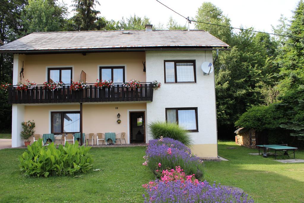 Haus Fischer Velden am Wörthersee Exterior foto