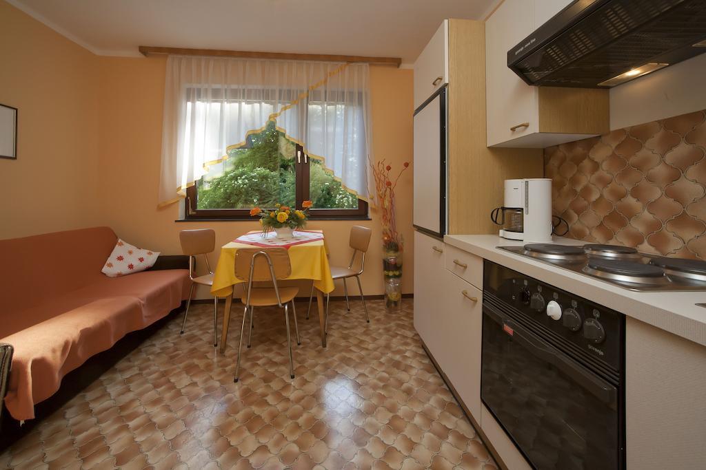 Haus Fischer Velden am Wörthersee Zimmer foto
