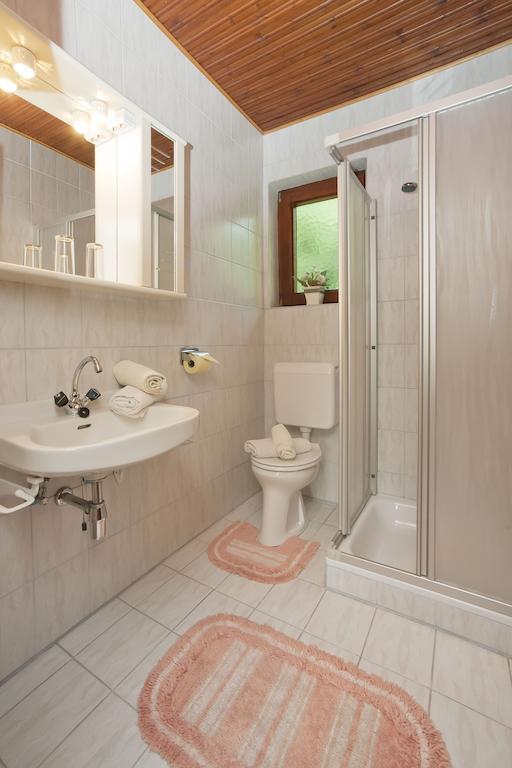 Haus Fischer Velden am Wörthersee Zimmer foto
