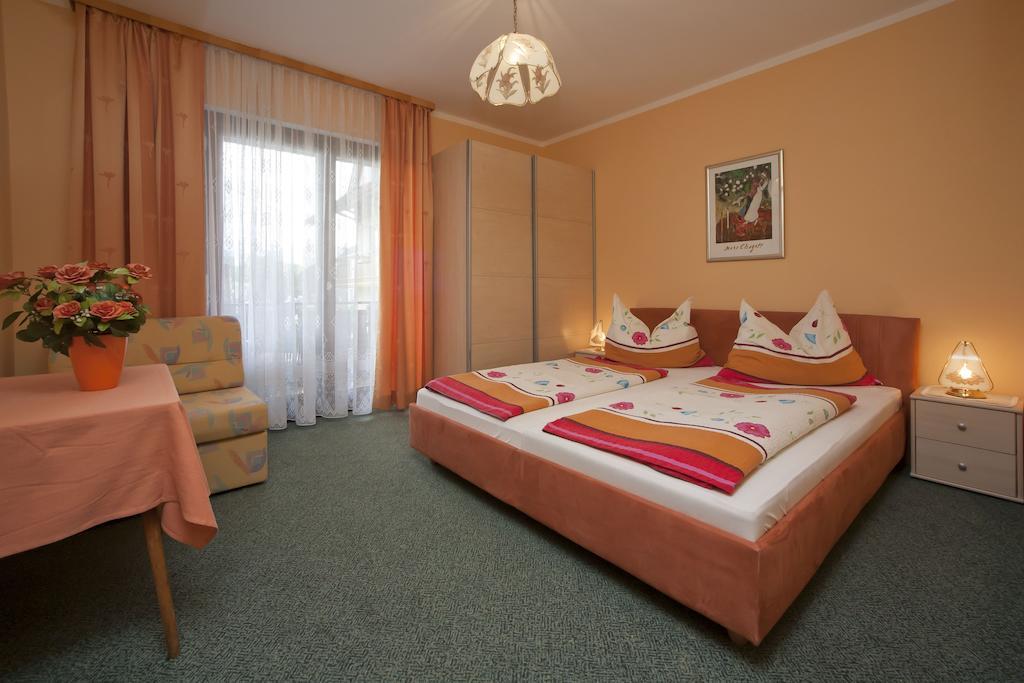 Haus Fischer Velden am Wörthersee Zimmer foto