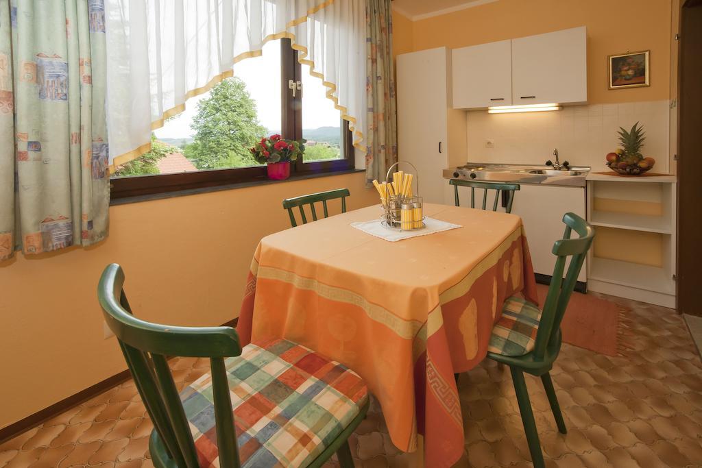 Haus Fischer Velden am Wörthersee Zimmer foto